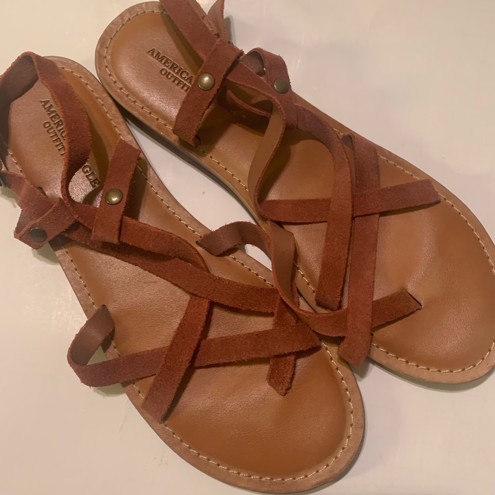 American Eagle sandals